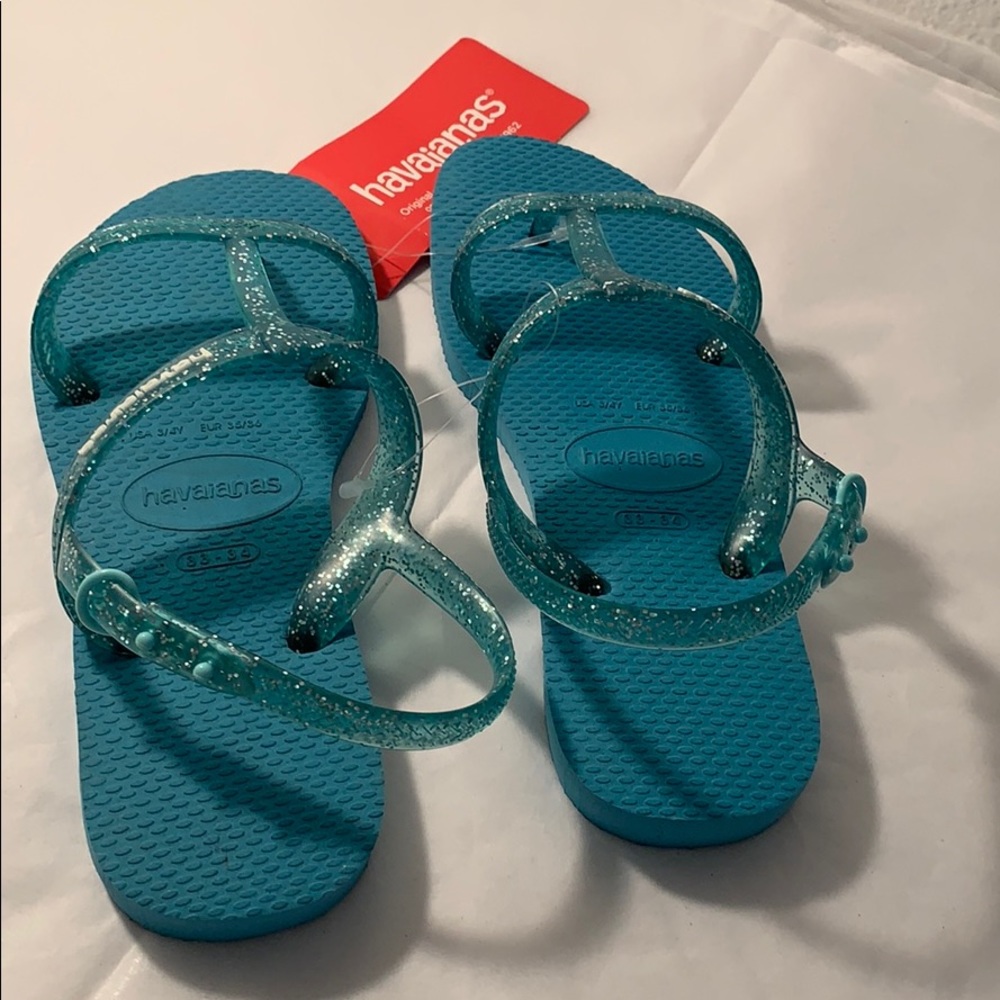 💦 NWT. Havaianas sandals